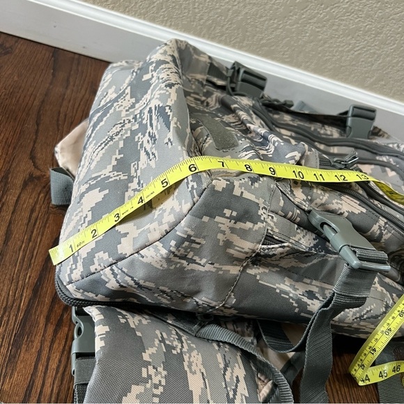 Code Alpha 3 Day Tactical Expandable Camouflage Military Type Backpack, Preowned - Picture 6 of 16